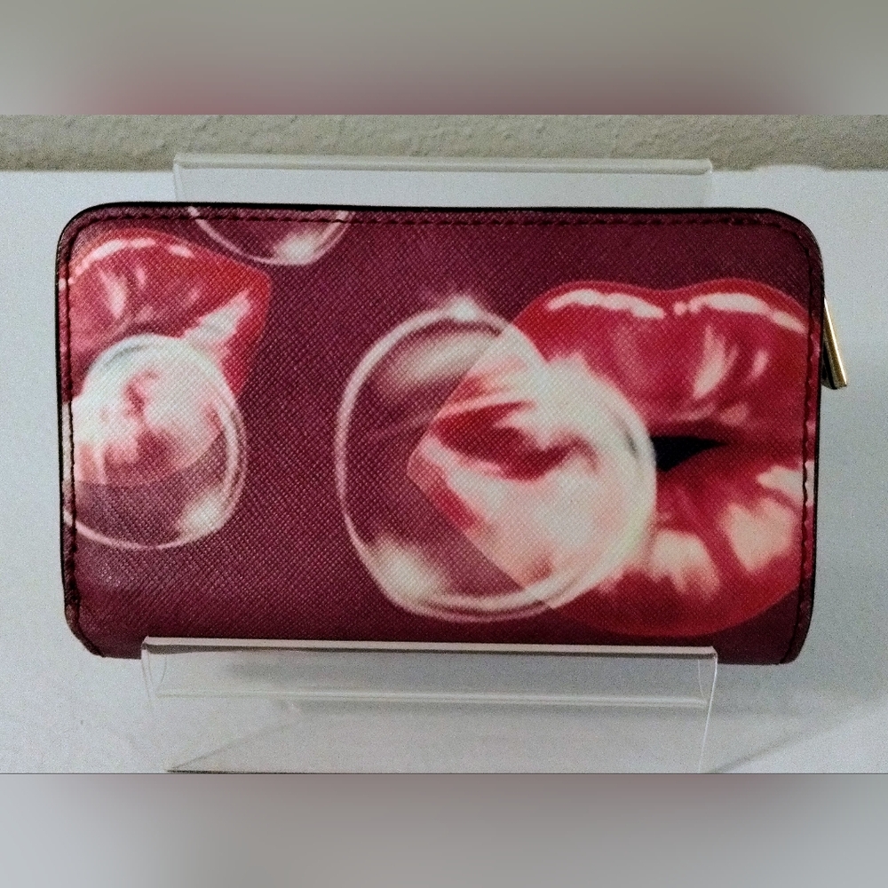 Marc Jacobs Wallet Limited Edition "Hot Lips" Valentine Collection - Picture 7 of 16